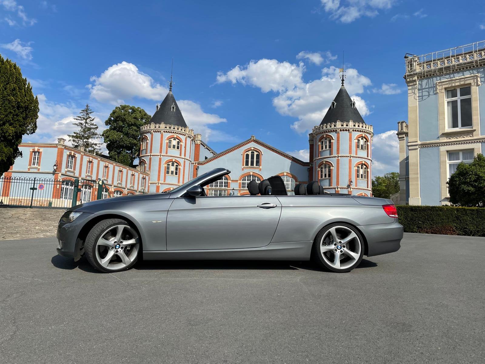 BMW 3-Serie 3.0 I 335 Cabrio AUT 2008 Grijs M-pakket 306 PK, Auto's, BMW, Automaat, Achterwielaandrijving, Zwart, Cabriolet