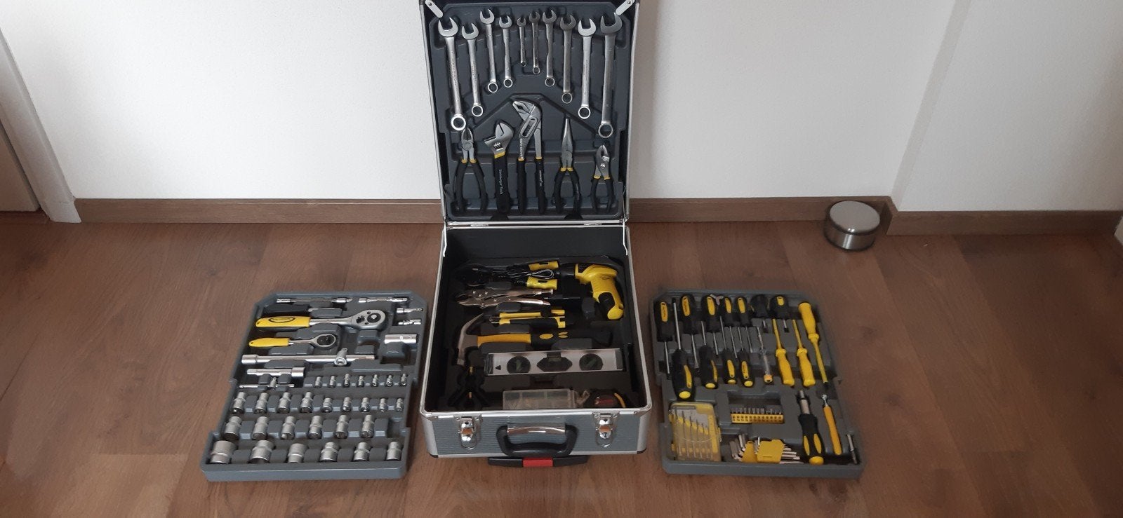 Foto 3 van gereedschap koffer nieuw
