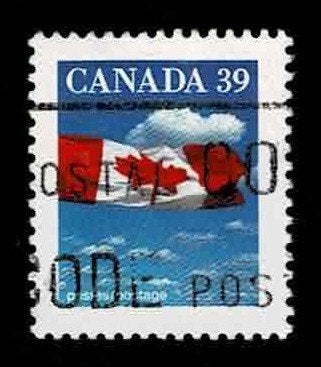 postzegel 1123 Canada Vlag met Wolken, Ophalen of Verzenden, Gestempeld, Noord-Amerika