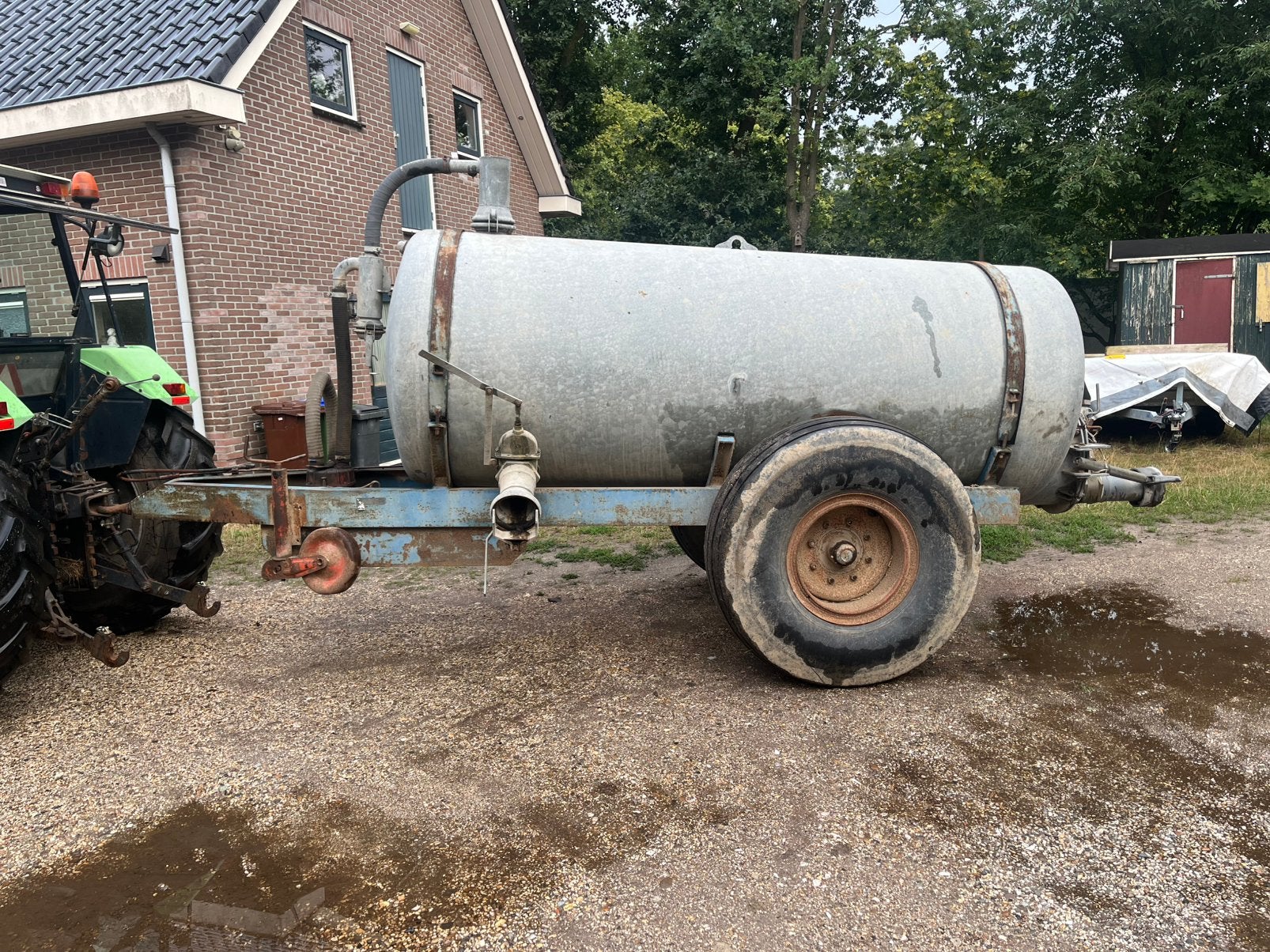 Bazzoli mesttank 4000liter, Zakelijke goederen, Ophalen, Gewasbescherming en Bemesting