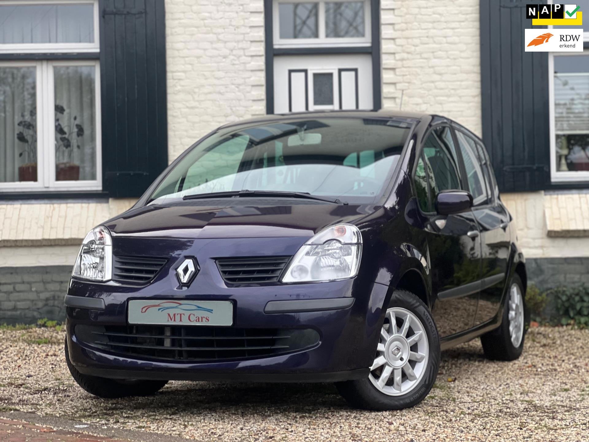 Renault Modus 1.6-16V Dynamique|Automaat|Nieuwe distributier, Auto's, Gebruikt, Zwart, Origineel Nederlands, 600 kg