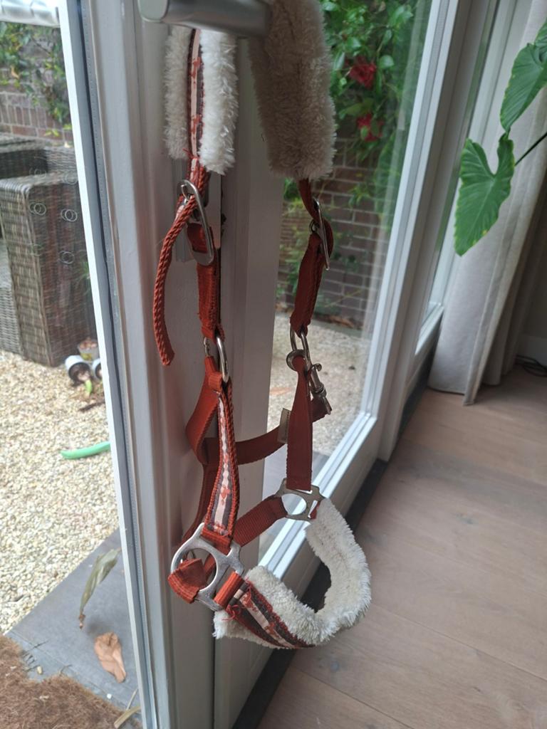 Halster met bont - pony- waldhausen, Dieren en Toebehoren, Ophalen of Verzenden, Zo goed als nieuw, Overige soorten