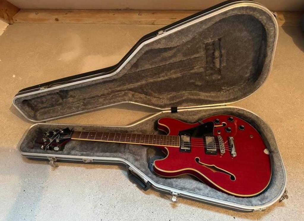 Elektrische gitaar Aria pro 2, Muziek en Instrumenten, Ophalen, Gebruikt, Solid body, Overige merken