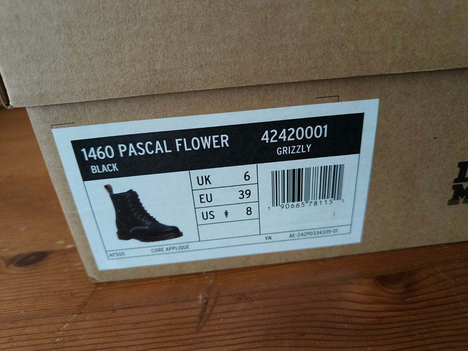 Nieuwe Dr. Martens 1460 Pascal Flower - Nooit gedragen!, Zwart, Lage of Enkellaarzen, Nieuw, Ophalen of Verzenden