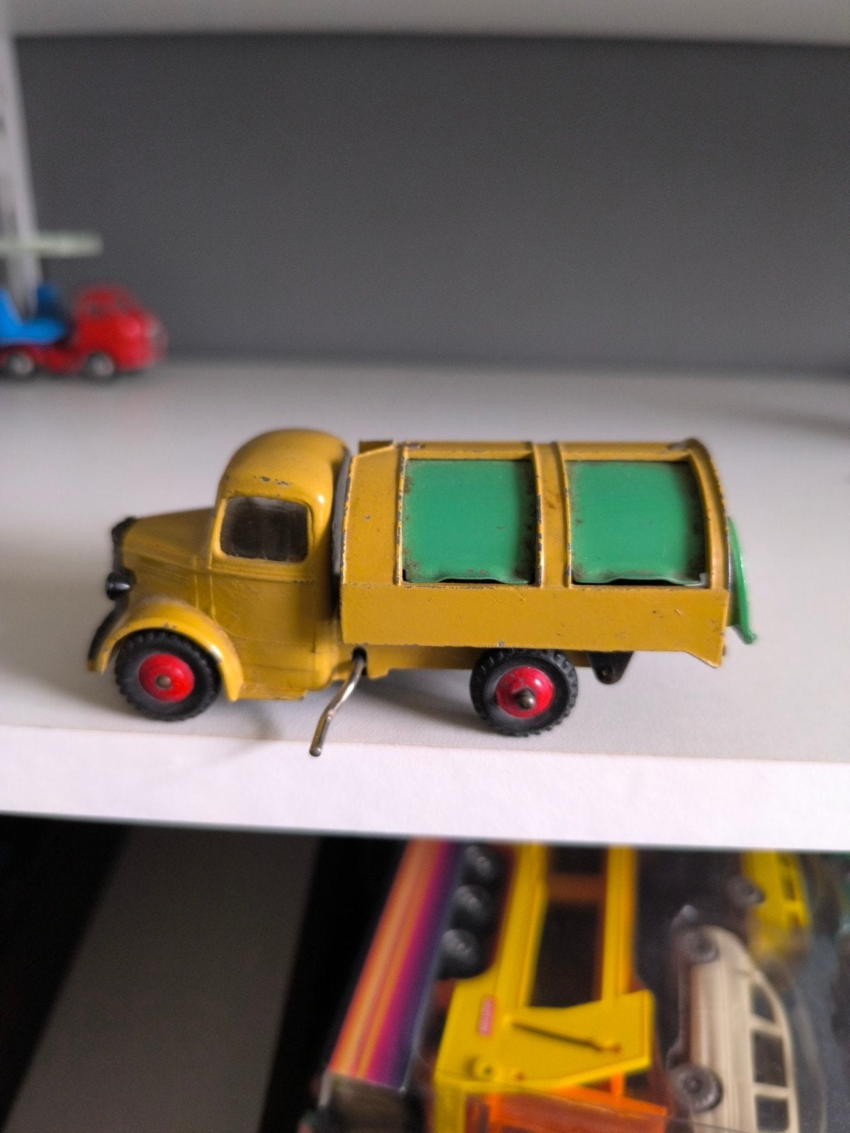 Dinky Toys Bedford Vuilniswagen -, Hobby en Vrije tijd, Ophalen of Verzenden, Gebruikt, Bus of Vrachtwagen, Dinky Toys