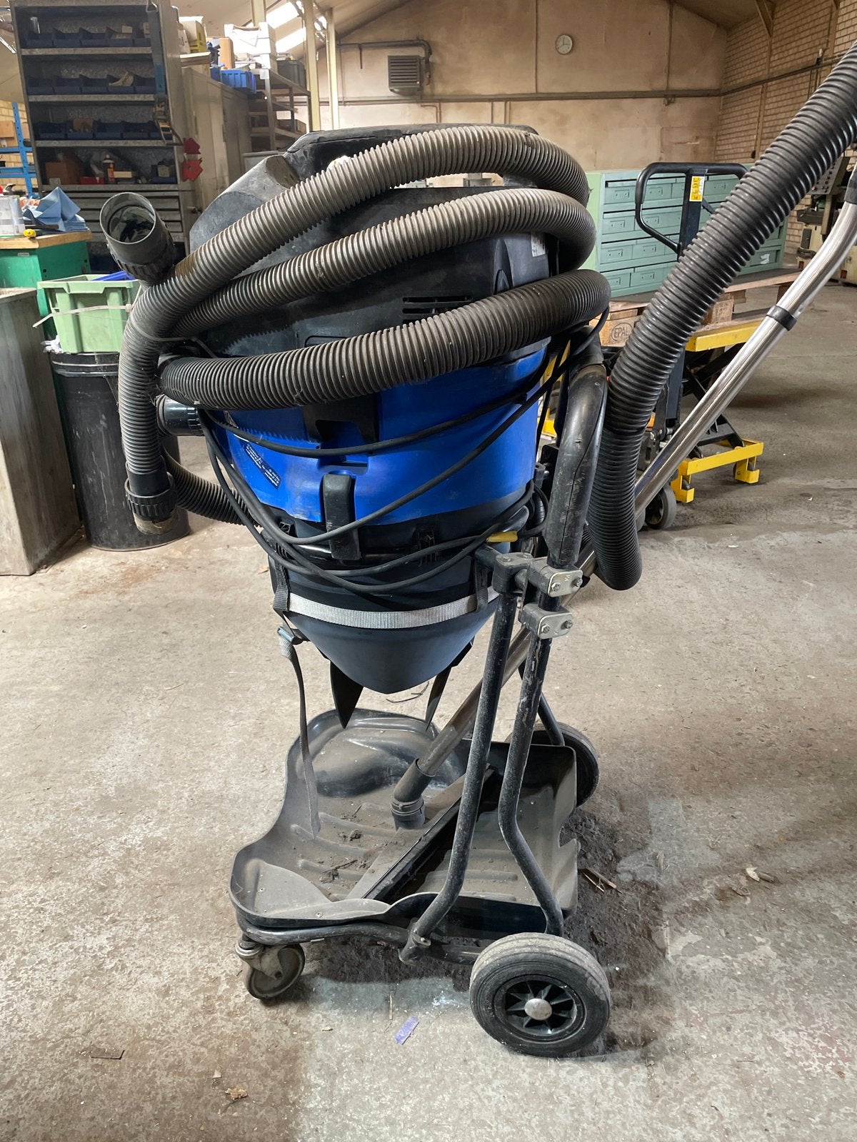 Nilfisk Alto Attix 763-21 ED Industriële Stofzuiger, Ophalen, Gebruikt
