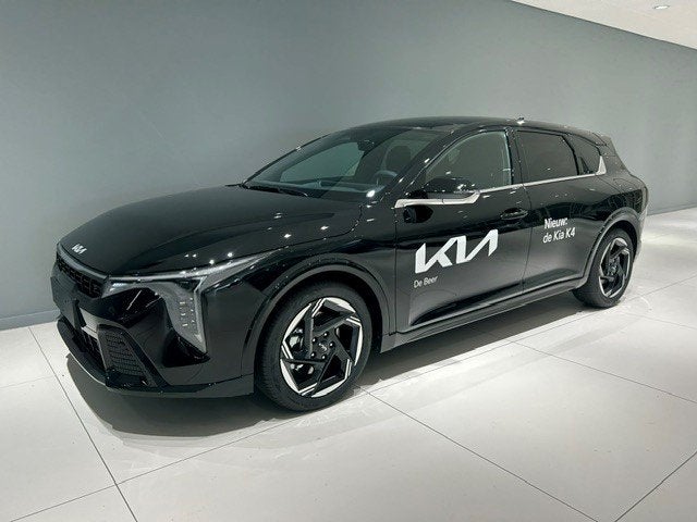 Kia K4 1.0 T-GDi MHEV 115pk DCT7 GT-Line Launch Edition (sch, Automaat, 12 maanden, Zwart, 1365 kg