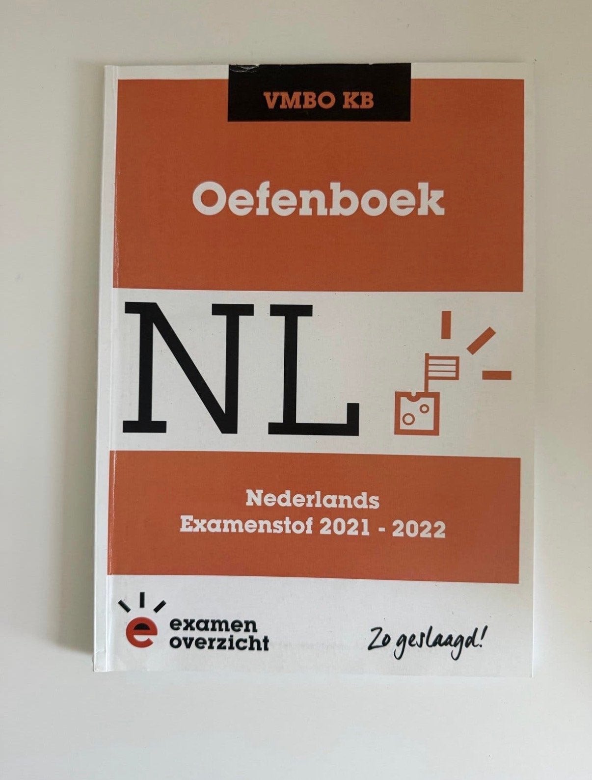 Oefenboek Nederlands VMBO KB Examenstof 2021-2022, Boeken, Schoolboeken, Ophalen of Verzenden, Zo goed als nieuw, VMBO, Nederlands