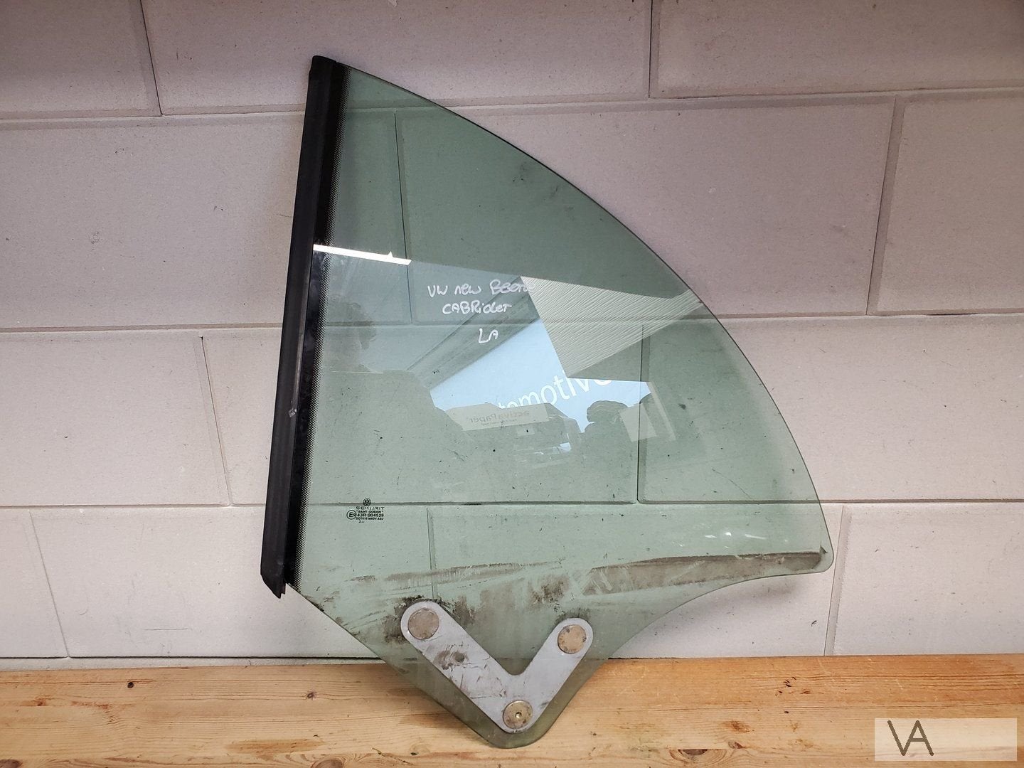 VW Volkswagen New beetle cabrio raam ruit links achter €350, Auto-onderdelen, Gebruikt, -, Volkswagen, -