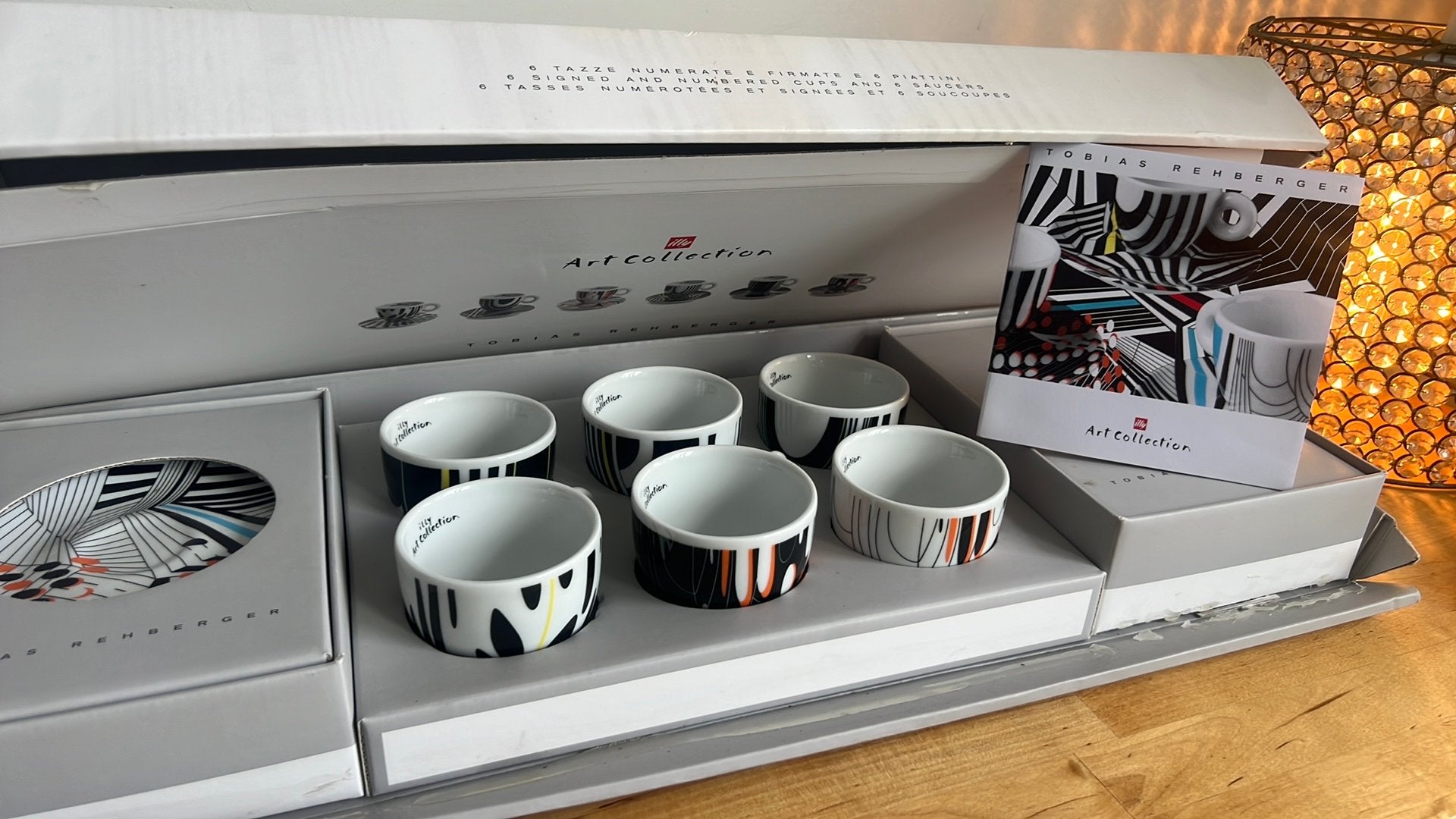 Illy Art Collection Tobias Rehberger Kop en Schotel Set, Ophalen, Nieuw, Kop(pen) en/of Schotel(s), Porselein
