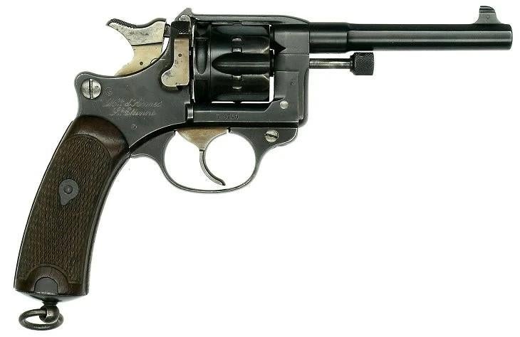 Gezocht bodemvondst inerte Franse wo1 lebel M1892 revolver, Ophalen of Verzenden, Nederland, Hulzen of Bodemvondsten