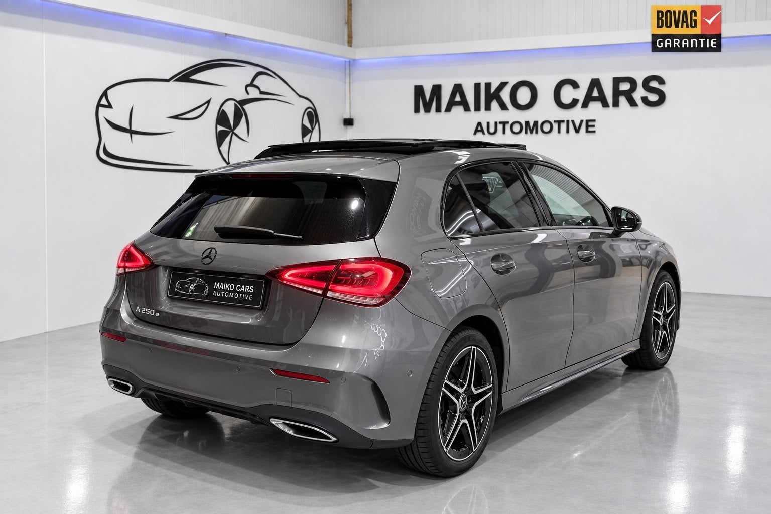 Foto 2 van Mercedes-Benz A-klasse 250 e AMG Limited|PANO|Black Edition