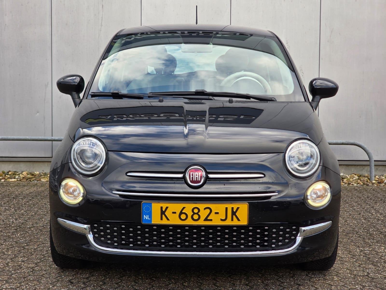 Fiat 500 70pk Hybrid Lounge | Airconditioning | Carplay / An, Auto's, Dealer onderhouden, Stof, 4 stoelen, Zwart