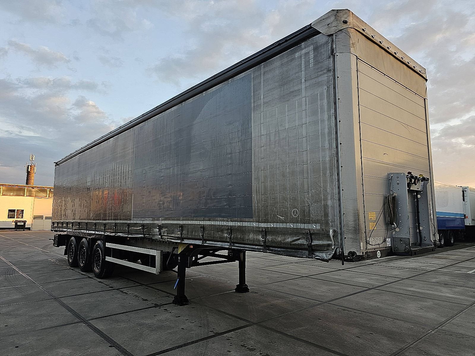 SCHMITZ SCB*S3T MOT 6/27 | 3 AXLES | SLIDING ROOF, Overige kleuren, Bedrijf, Aanhangers en Opleggers, Te koop