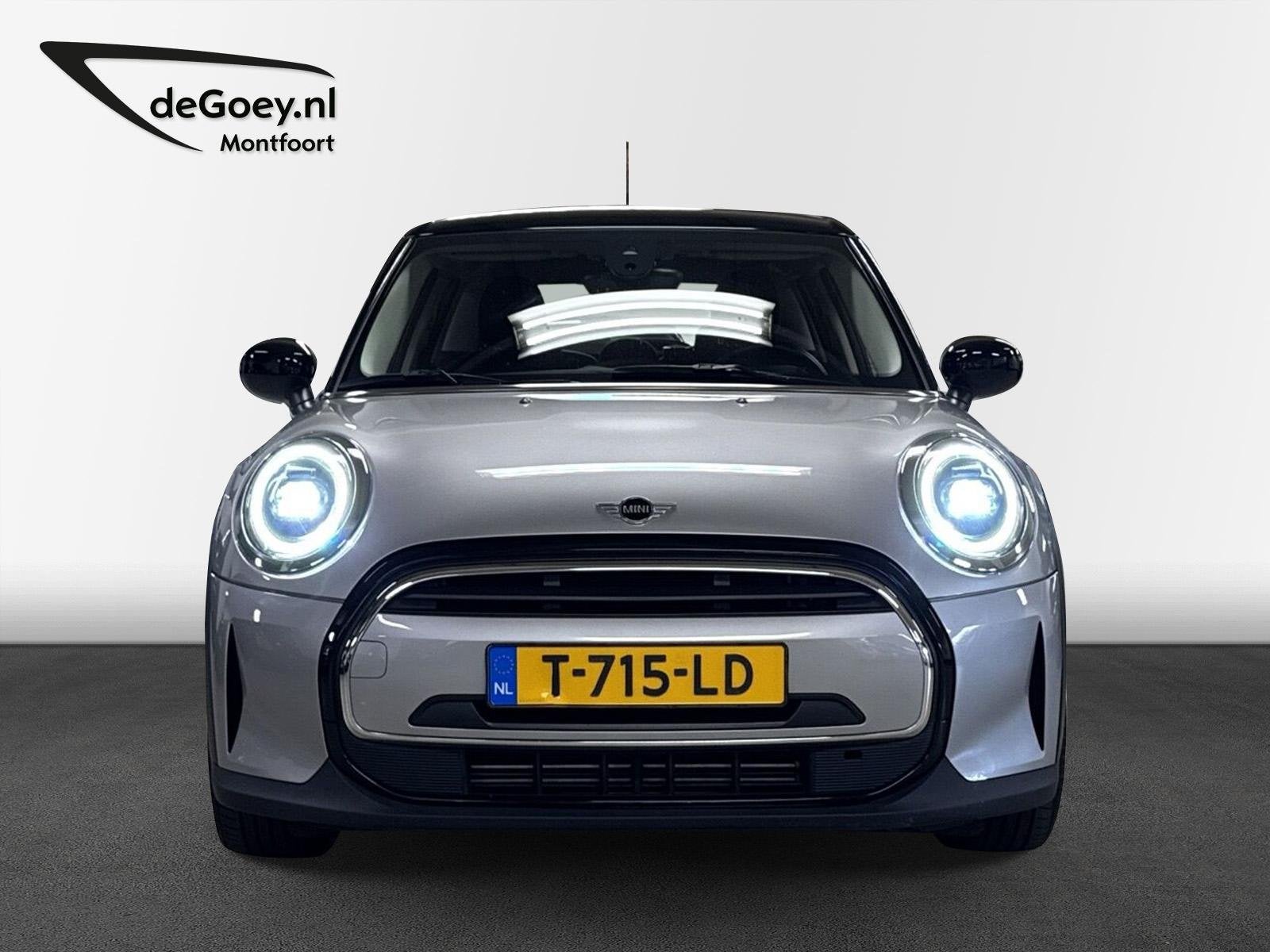 MINI 5-Deurs 1.5 Cooper Camden Edition Automaat, 12 maanden, 136 pk, Gebruikt, Leder en Stof