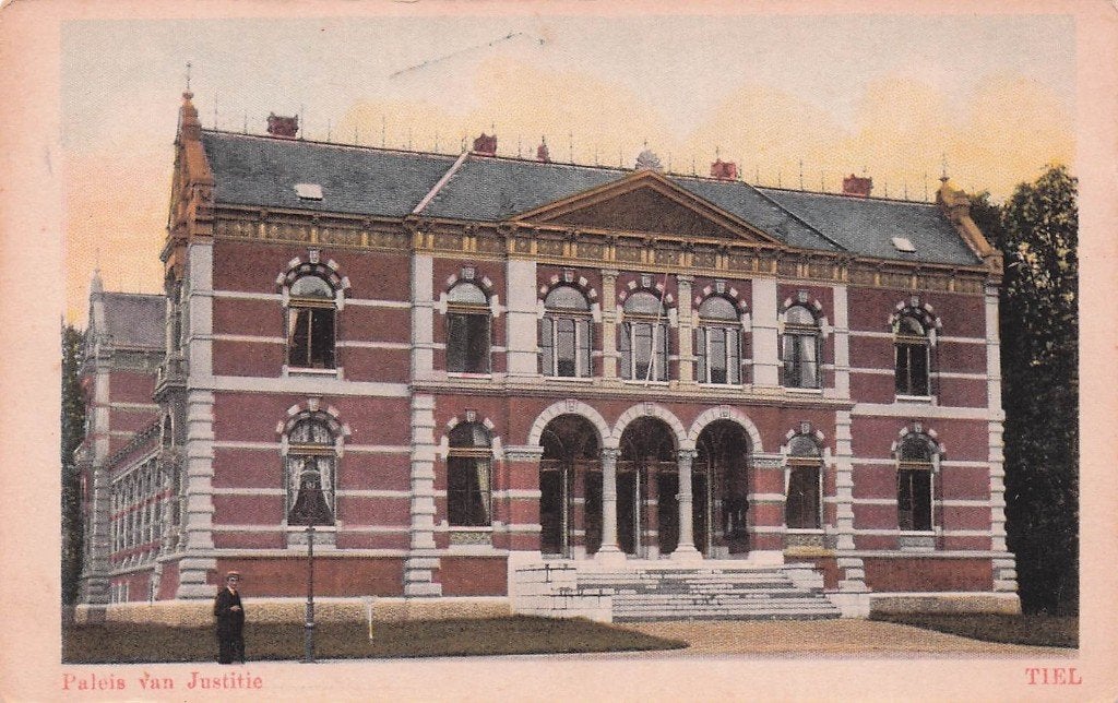Tiel - Paleis van Justitie (gel. 1920), Verzamelen, Ophalen of Verzenden, Voor 1920, Gelopen, Gelderland