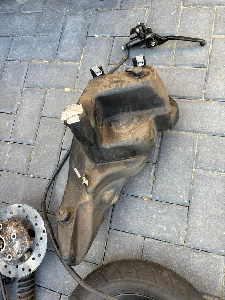 Zip benzine tank, Ophalen of Verzenden