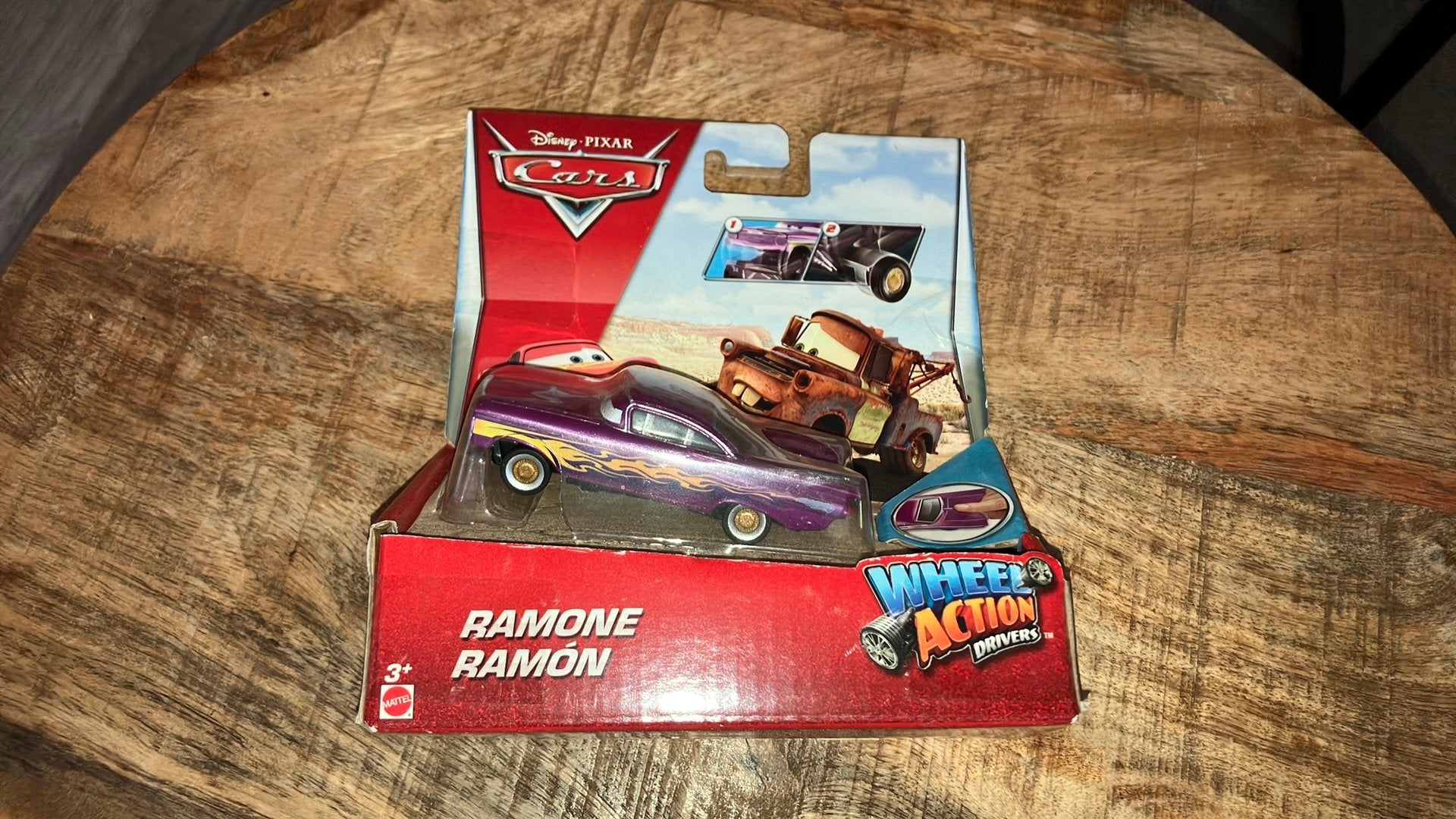 Disney Cars Ramone Wheel Action Drivers Mattel, Ophalen of Verzenden, Zo goed als nieuw, Bus of Vrachtwagen