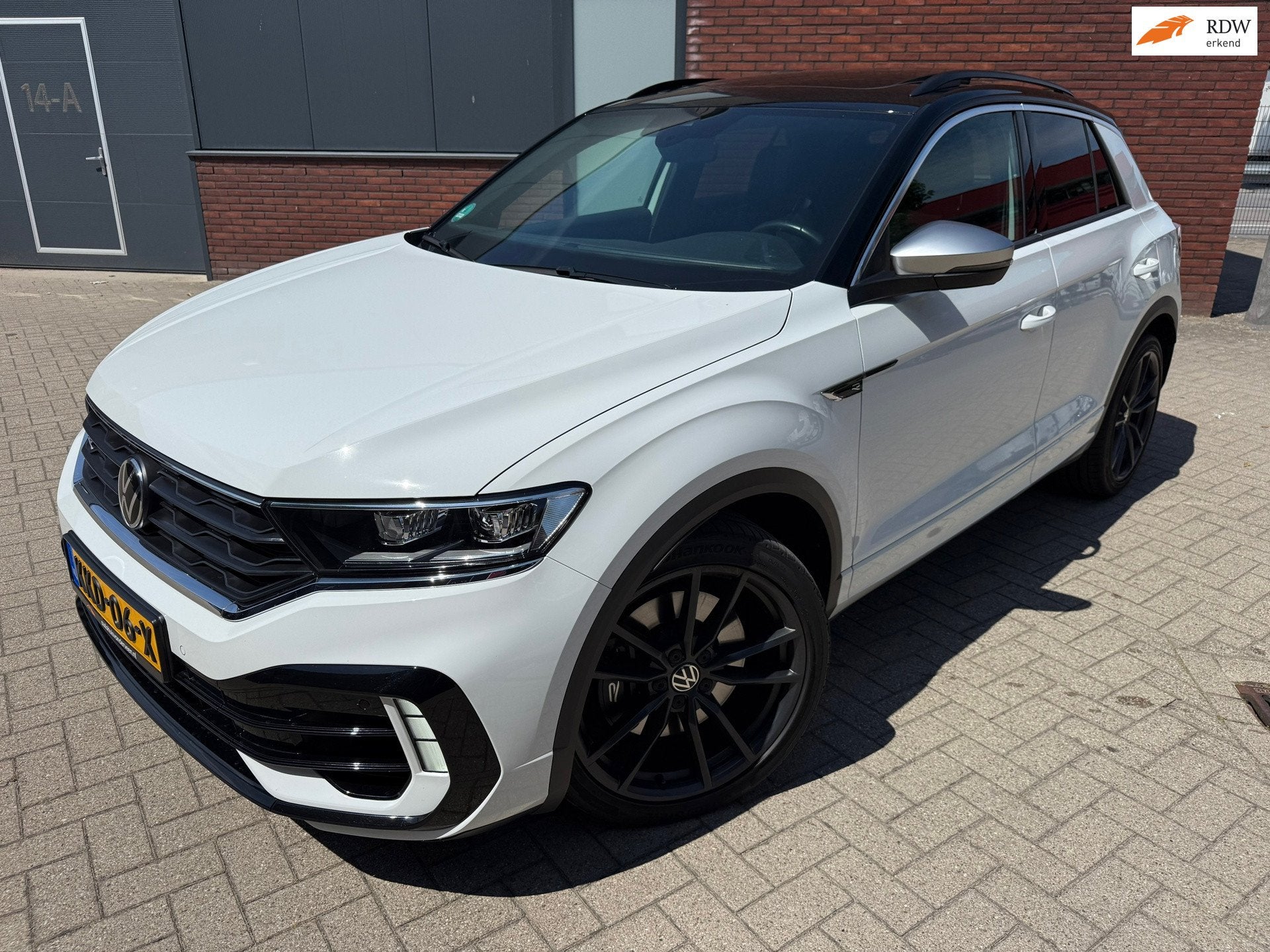 Volkswagen T-ROC 2.0 TSI 4 Motion R/2021/40 DKM/PANORAMADAK/, Auto's, Dealer onderhouden, Gebruikt, Euro 6, 4 cilinders