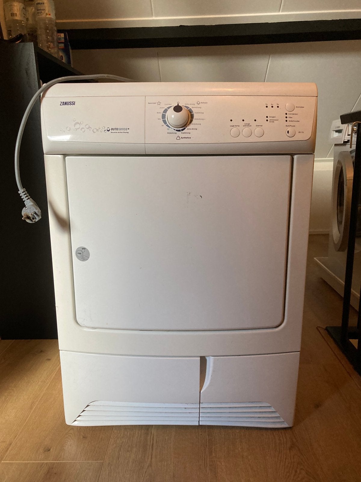 Zanussi Droger, 6 tot 8 kg, Luchtafvoer, Ophalen of Verzenden, Zo goed als nieuw