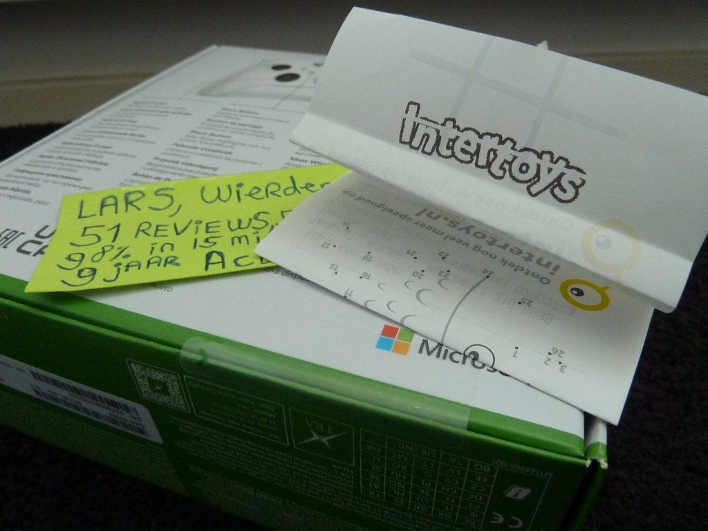 Foto 3 van Microsoft Xbox Wireless Controller 2020 Robot White Geseald
