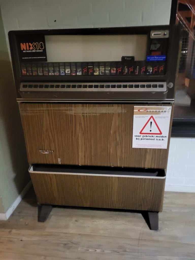 Wurlitzer sigaretten automaat, Ophalen, Gebruikt, 1960 tot 1970, Wurlitzer