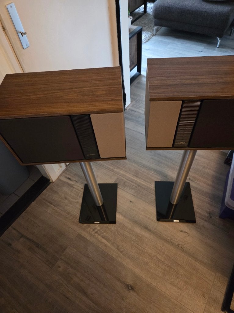 Bose 301 serie II in nieuwstaat !!, Audio, Tv en Foto, Luidsprekers, Ophalen, Stereo speakers, Inclusief standaarden, Zo goed als nieuw