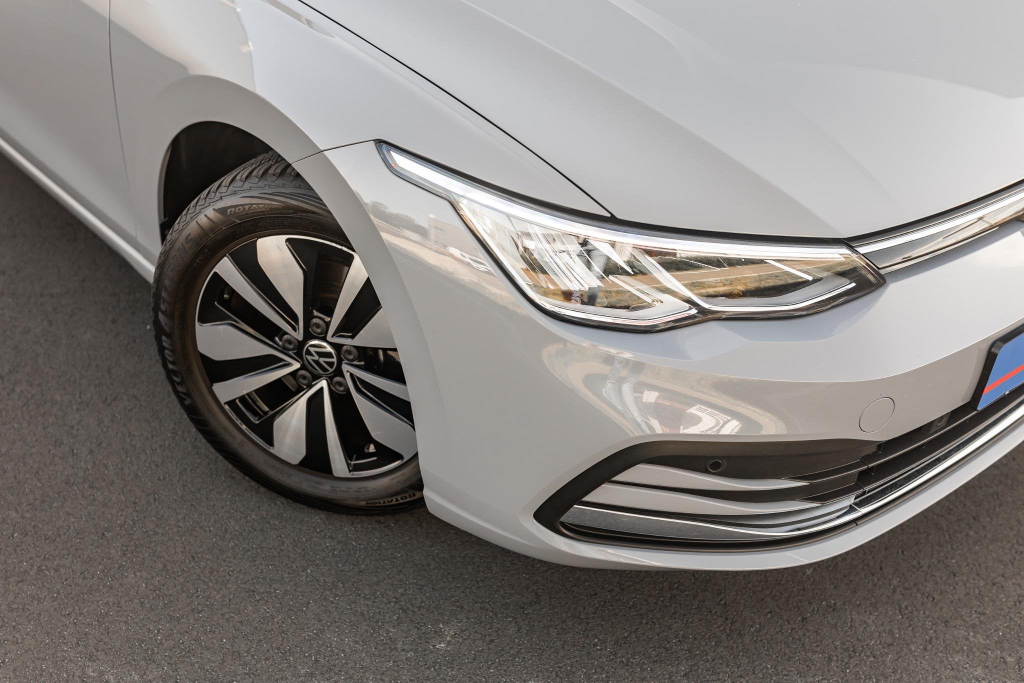 Foto 6 van Volkswagen Golf 1.5 eTSI