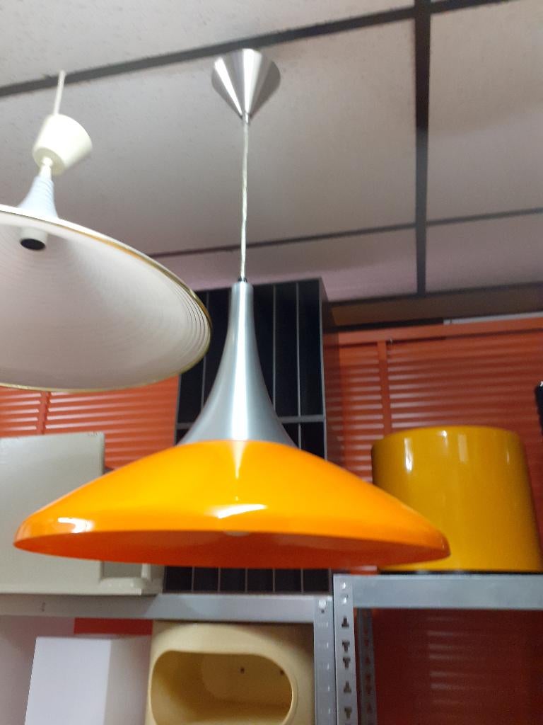 oranje kunststof hanglamp chroom design jaren 70 retro, Kunststof, Gebruikt, Jaren 70 design space age retro vintage 1970s seventies