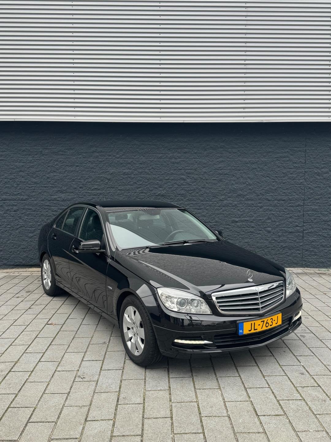 Mercedes-Benz C-klasse 180 Elegance, Auto's, Automaat, Achterwielaandrijving, 1796 cc, Zwart