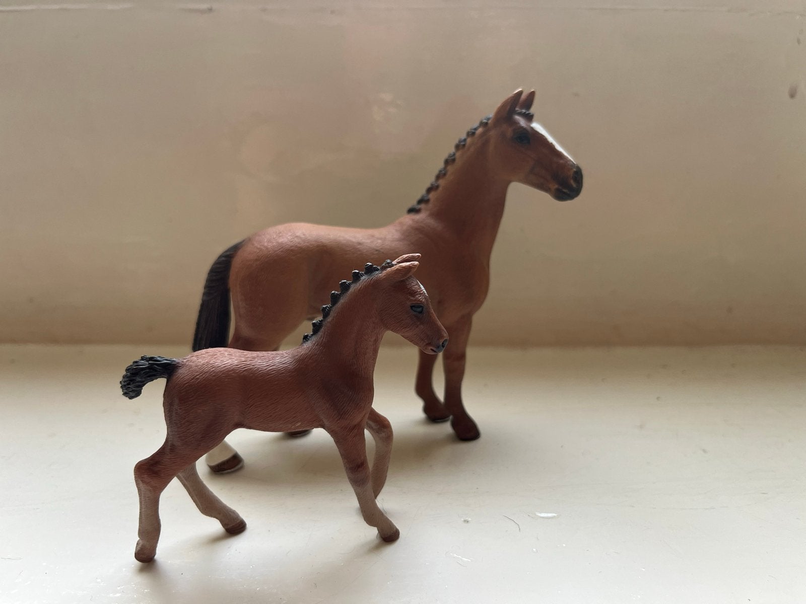 Schleich paard met veulen en deken, Ophalen of Verzenden, Zo goed als nieuw