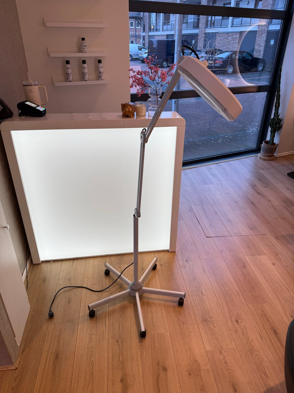 Professionele LED-loeplamp op wielen, Ophalen, Overige fittingen, Zo goed als nieuw, Metaal