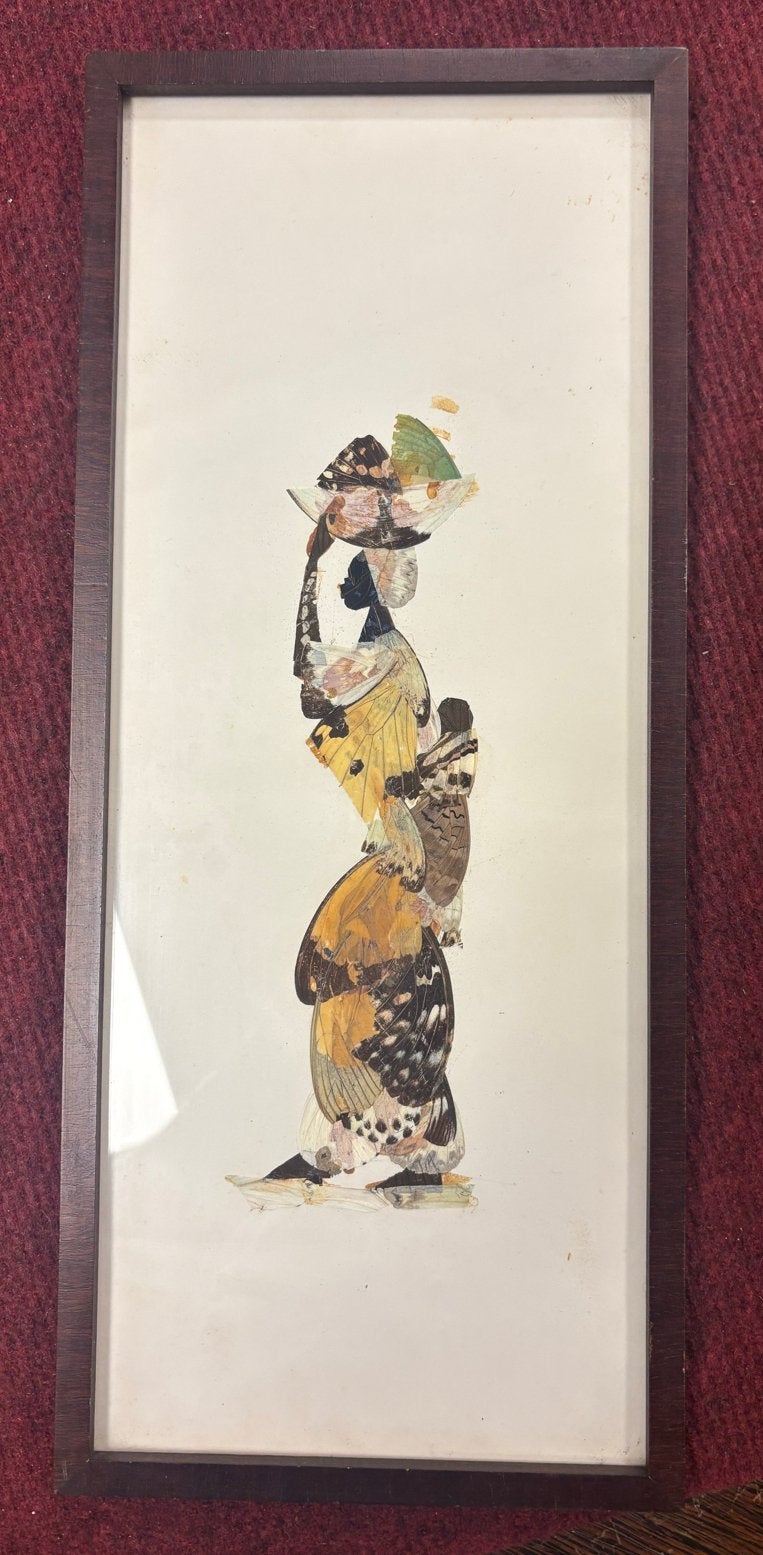 Vlinderkunst uit Lomé, Togo - Vrouw met kind (1986), Antiek en Kunst, Schilderij, Natuurlijk materiaal, Afrika, Handgemaakt