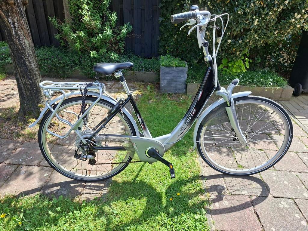 Sparta ion elektrische damesfiets - laadt niet op (foutcode), Fietsen en Brommers, Fietsen | Dames | Damesfietsen, Ophalen, Sparta
