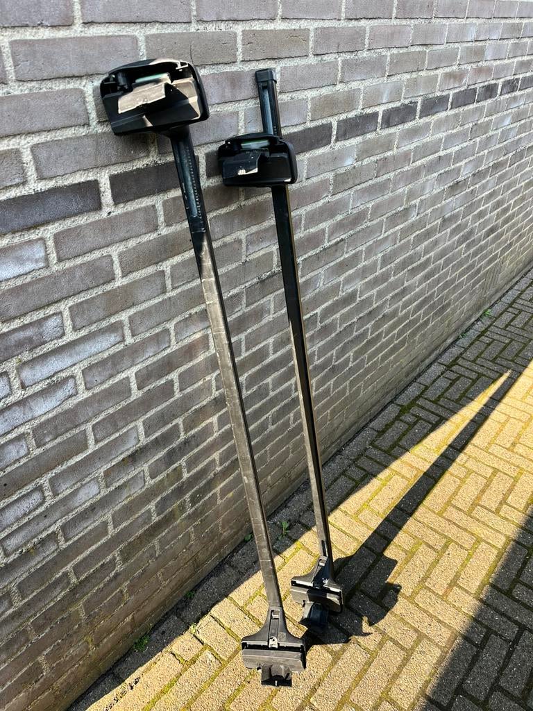 Thule dakdragers Volvo V60 (2010-2018), Auto diversen, Dakdragers, Ophalen, Gebruikt