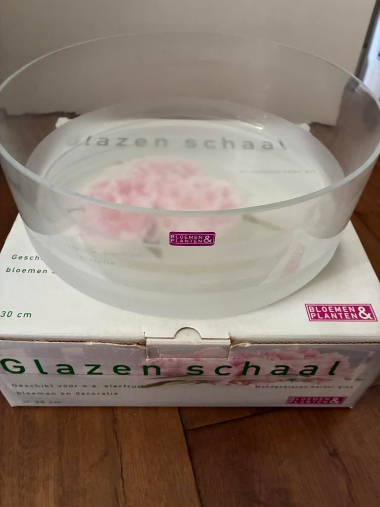 Glazen schaal - 30 cm - Nieuw in doos, Schaal, Rond, Nieuw, Ophalen of Verzenden