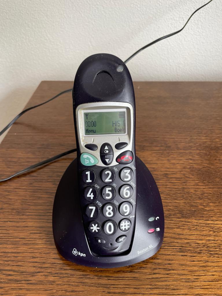 KPN Boston XL Draadloze Huistelefoon - Zo goed als nieuw, Telecommunicatie, Vaste telefoons | Handsets en Draadloos, Ophalen of Verzenden