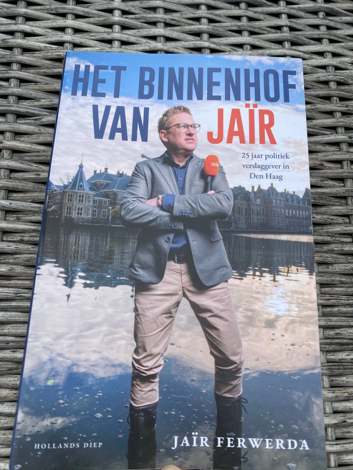 Het Binnenhof van Jaïr, Jaïr Ferwerda, zeer keurige staat!, Verzenden, Gelezen
