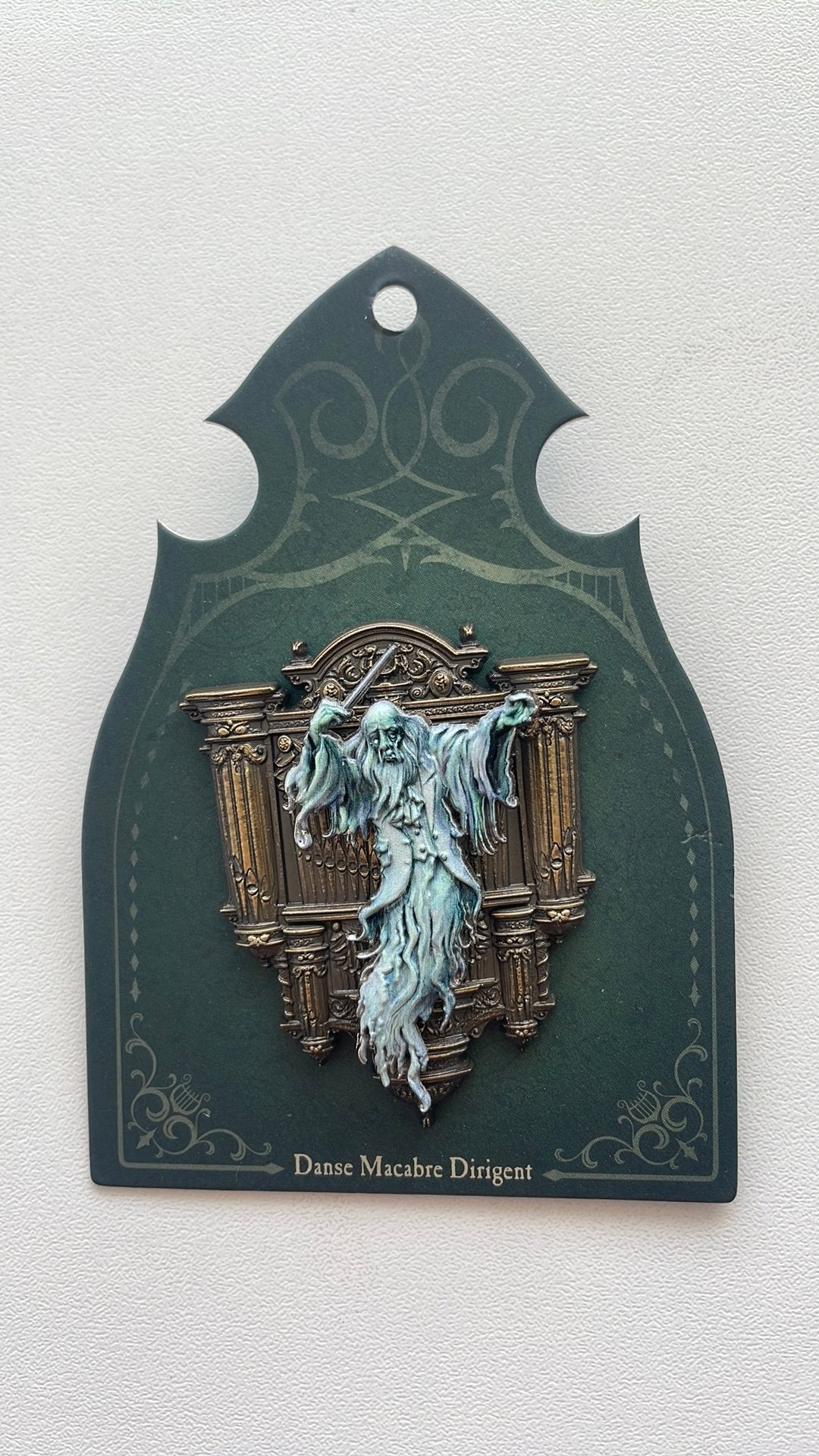 Efteling pin Danse Macabre Dirigent op kaartje EPP 480, Ophalen of Verzenden, Nieuw, Button of Speldje