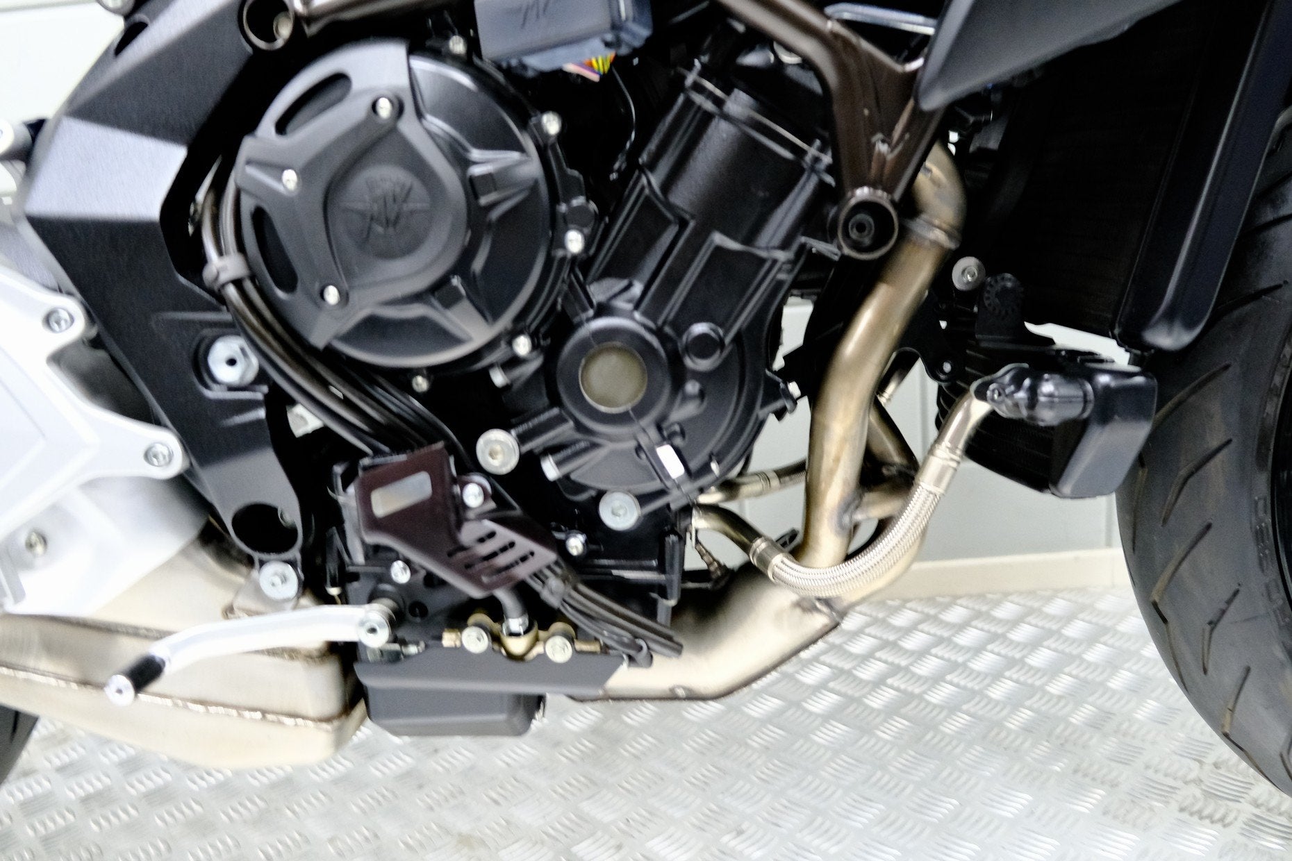 MV Agusta BRUTALE 800 (bj 2017), Info@brouwermotorsport.nl, Brouwer motorsport, Bedrijf, Patroonstraat 3
3861 RN  NIJKERK