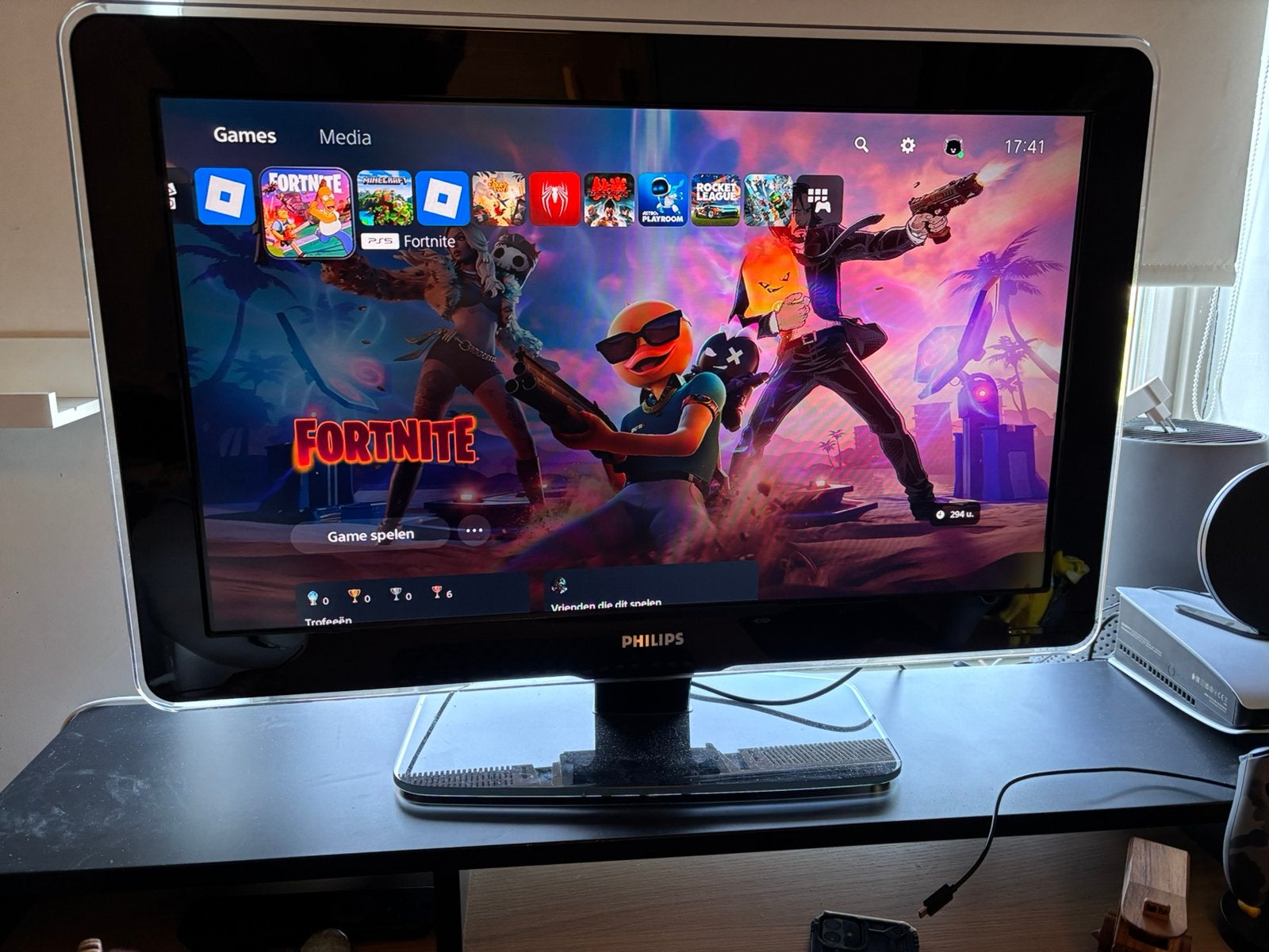 Philps tv 81cm, Ophalen, Zo goed als nieuw, 50 Hz