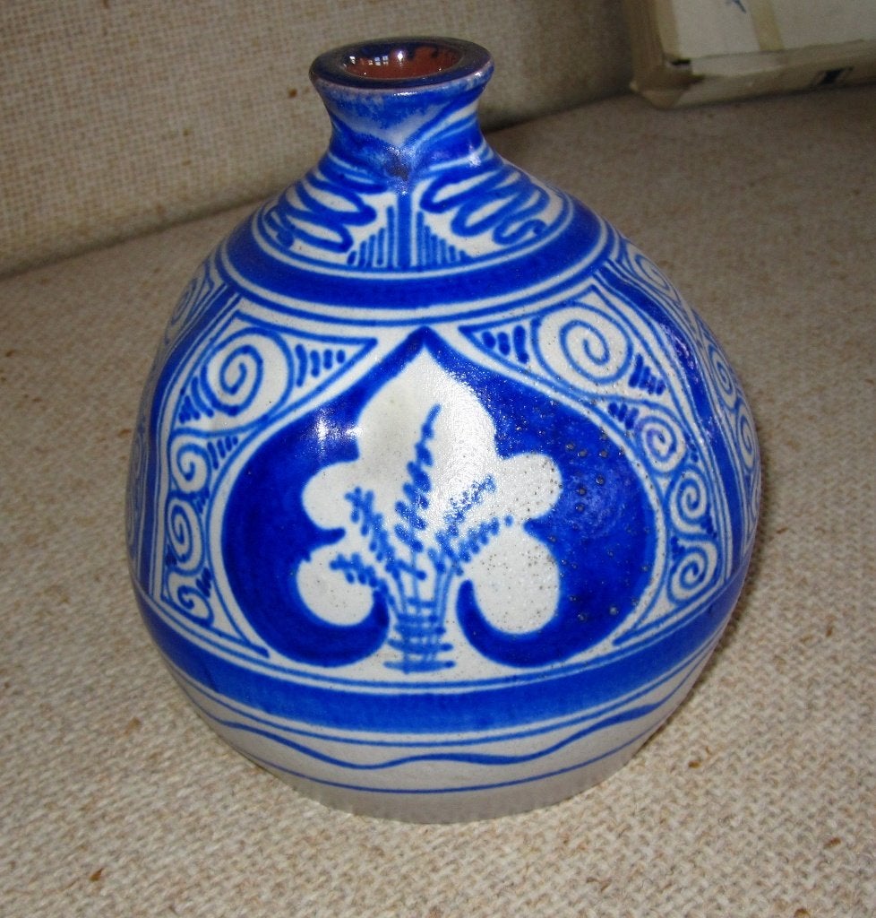 Vaasje plateel bakkerij    't Hert  Gouda Holland  rond 1900, Ophalen