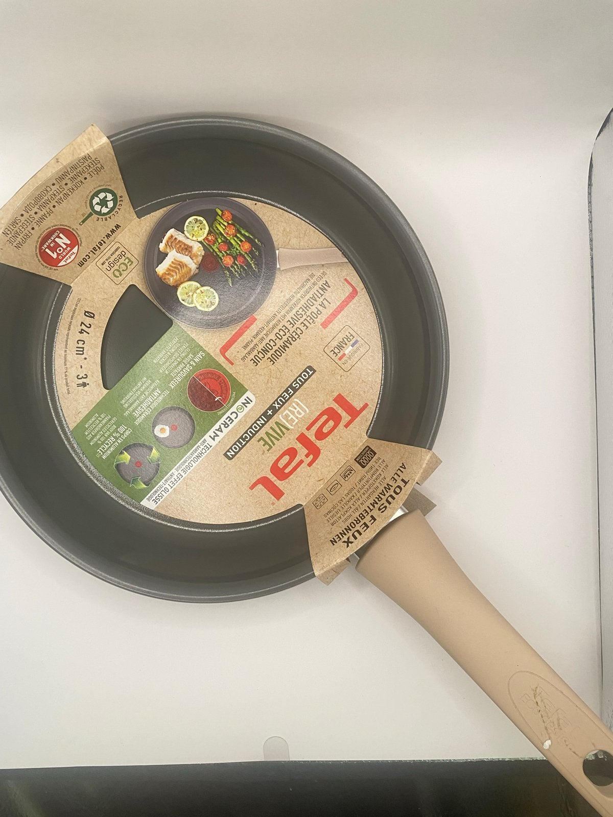 Tefal Koekenpan 24 cm - Nieuw in verpakking, Tefal, Antiaanbaklaag, Nieuw, Ophalen of Verzenden