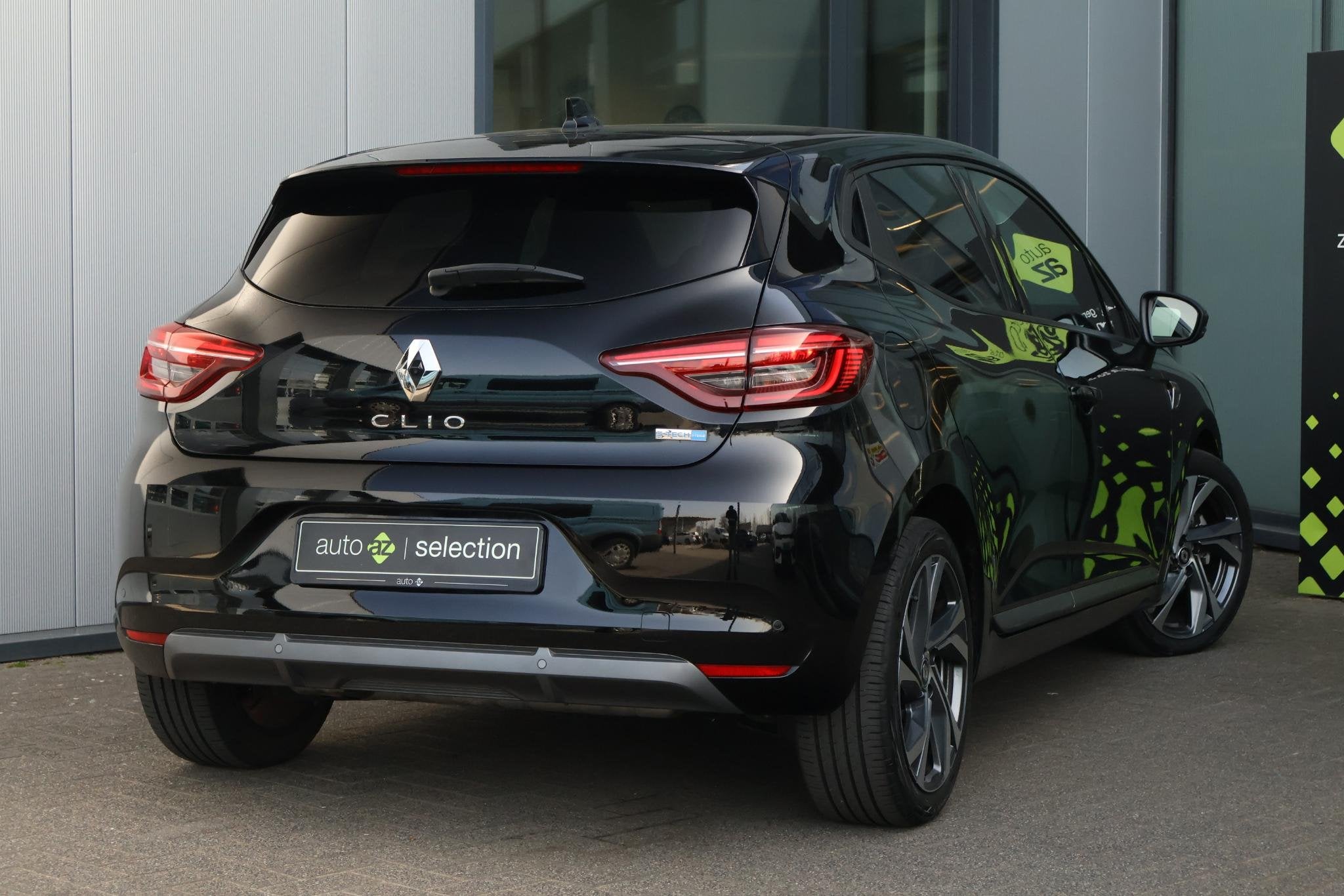 Renault Clio 1.6 E-Tech Hybrid 145 R.S. Line, Auto's, Renault, Gebruikt, Euro 6, Leder en Stof, Bedrijf