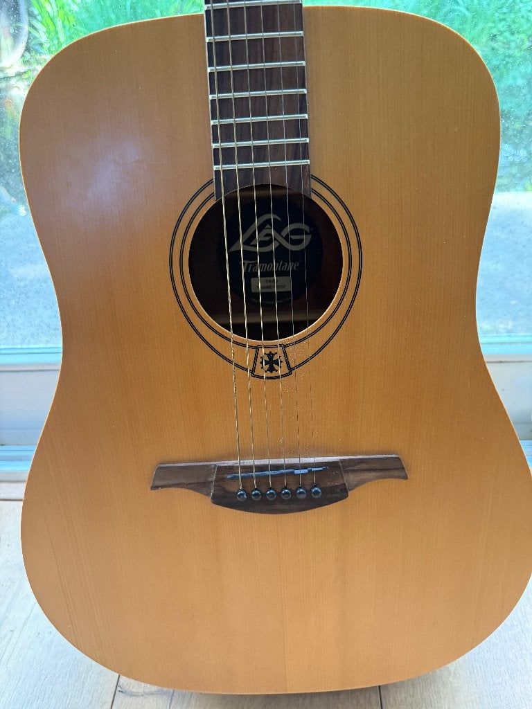 Lag Tramontane T44 D Western Gitaar, Ophalen, Zo goed als nieuw, Western- of Steelstringgitaar, Met koffer