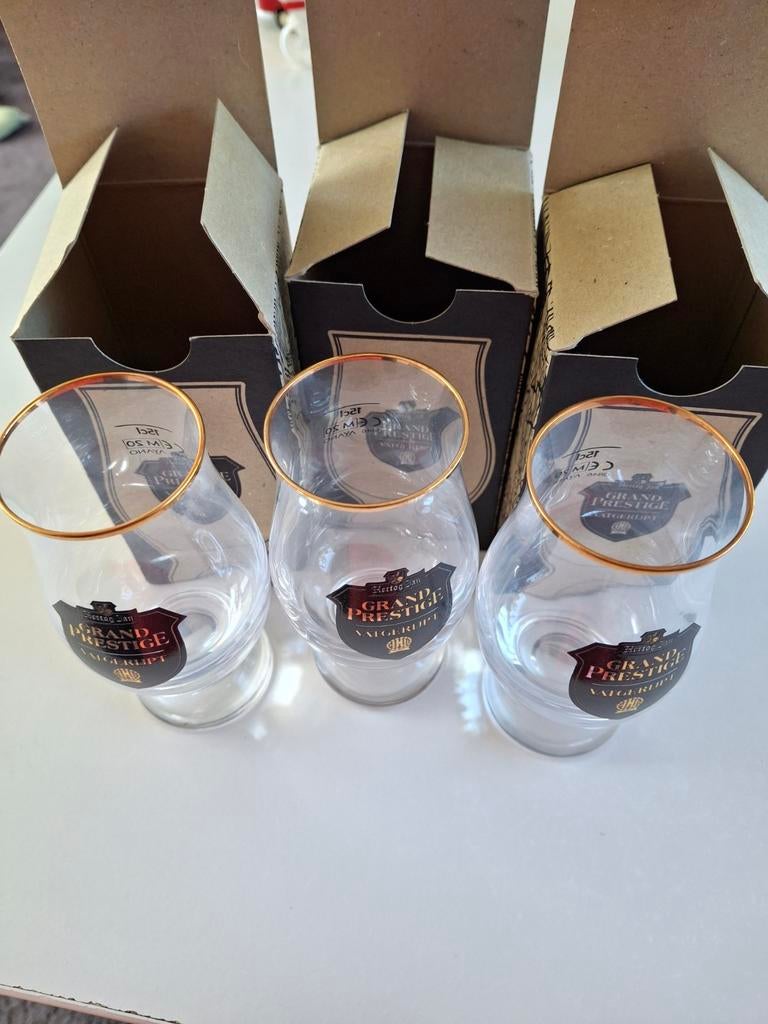 3 glazen. Hertog Jan, Ophalen of Verzenden, Zo goed als nieuw, Bierglas