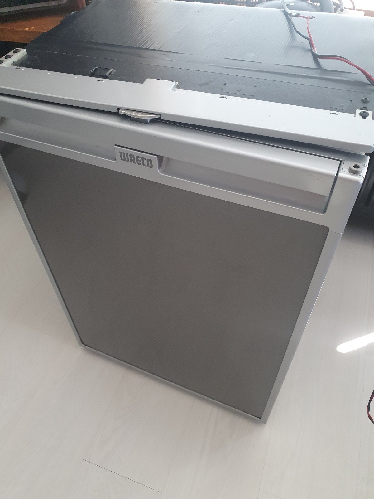 Waeco CR 110 12v / 24v koelkast camper caravan met vriesvak, Ophalen, 85 tot 90 cm