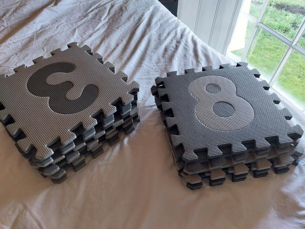 18 foamtegels grijs, Ophalen of Verzenden, Zo goed als nieuw