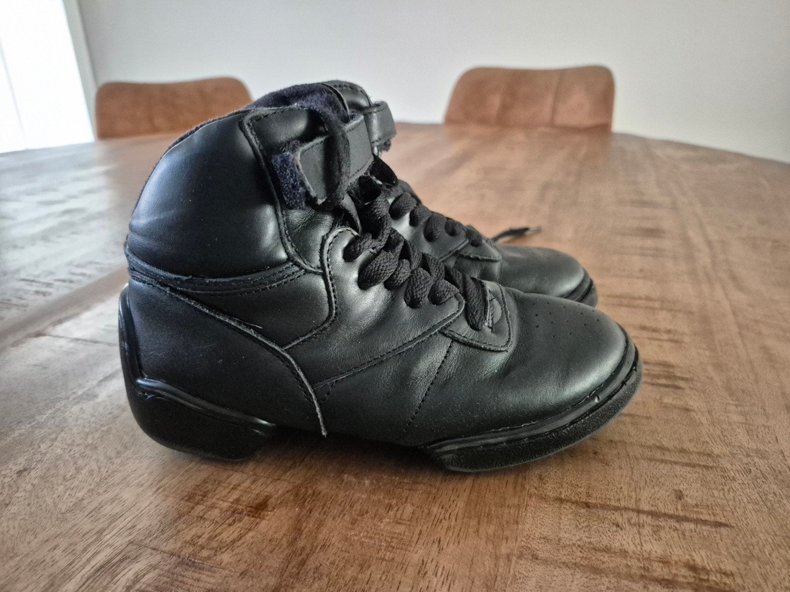 Papillon dansschoenen maat 34 (vallen klein) met doos, Ophalen of Verzenden, Gebruikt, Schoenen