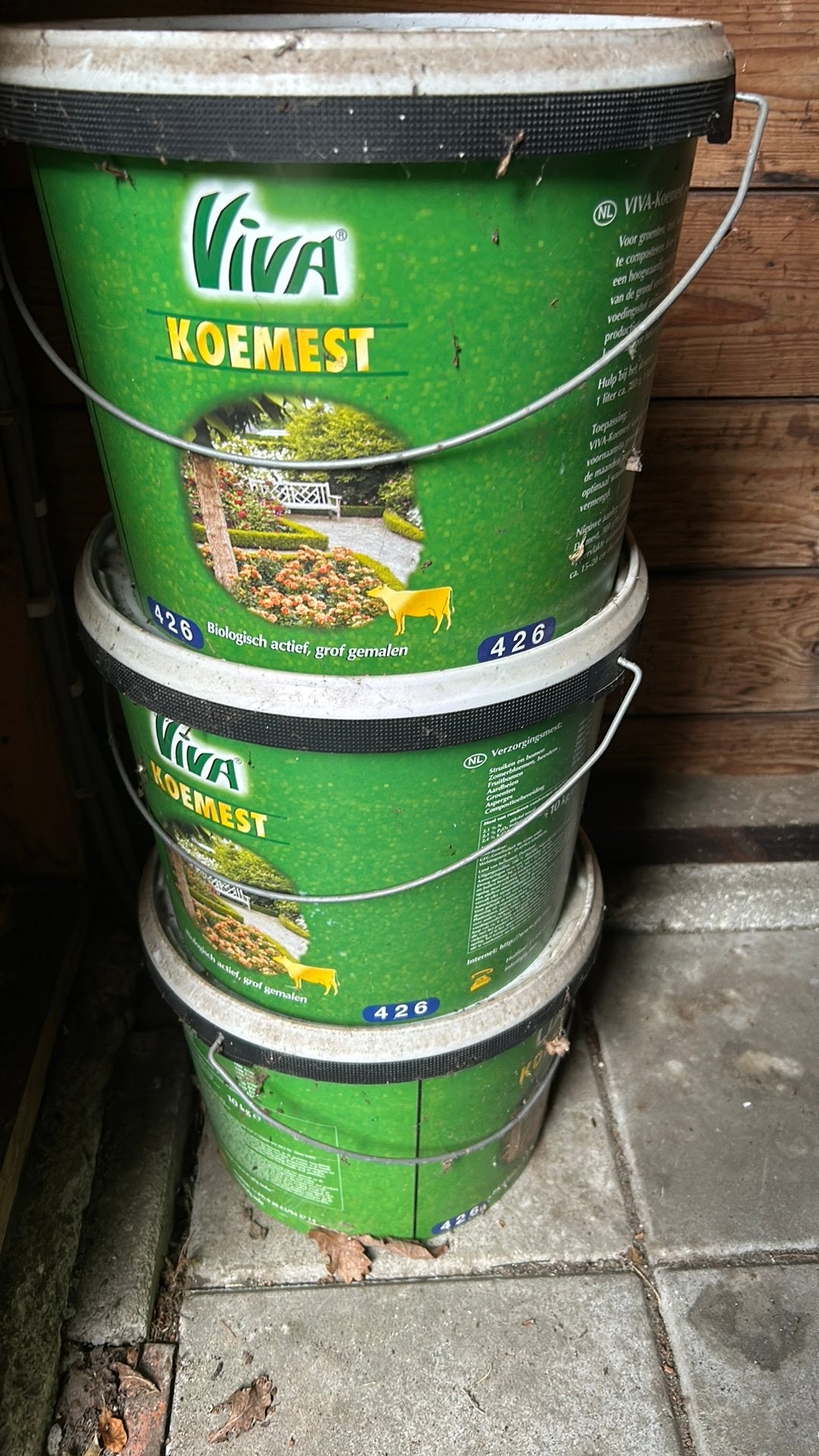 Partij koemest en plantenvoedsel, Ophalen
